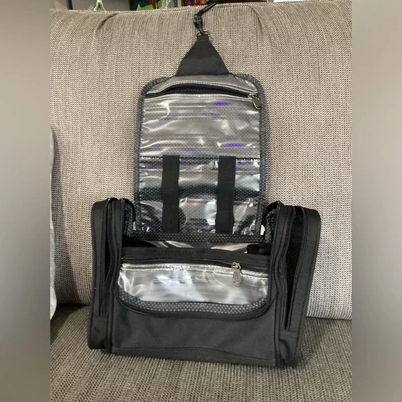 Toiletry Bag Ricardo Beverly Hills Handbags Ricardo Beverly Hills